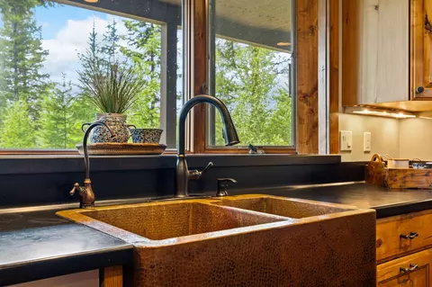 Kitchen - 70 Big Cedar, Bigfork, MT 59911 photo 8 of 9