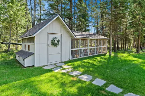 Exterior - 26 Whitefish Ranch Ct, Whitefish, MT 59937 photo 18 of 28
