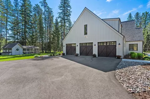 Exterior - 26 Whitefish Ranch Ct, Whitefish, MT 59937 photo 10 of 28