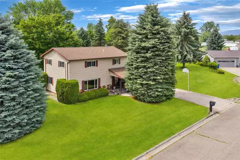 1185 Vicki Dr, Missoula, MT 59804