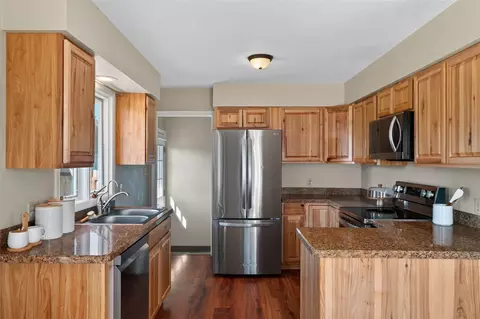 Kitchen - 911 Idlewilde Ct, Helena, MT 59601 photo 2 of 7