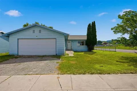 1007 5th St W, Polson, MT 59860