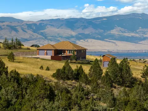 Exterior - 26 Silver Sage Rd, Townsend, MT 59644 photo 4 of 26