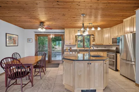 Kitchen - 46 Bootlegger Trl, Clancy, MT 59634 photo 1 of 8