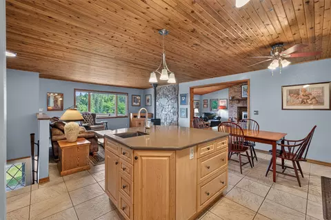 Kitchen - 46 Bootlegger Trl, Clancy, MT 59634 photo 5 of 8