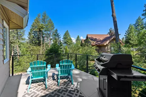 Exterior - 109 Eagle Bend Dr, Bigfork, MT 59911 photo 5 of 18