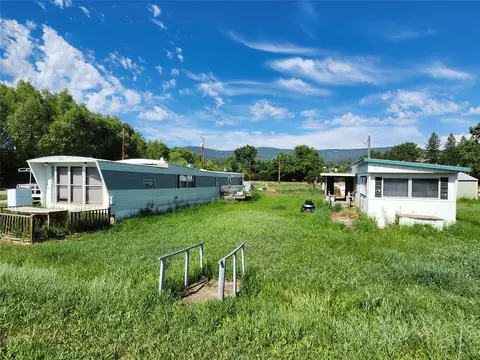 207 209 211 211 12 A St, Hot Springs, MT 59845