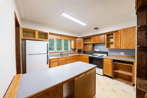 Kitchen - 60295 Us Highway 2, Libby, MT 59923 photo 1 of 2