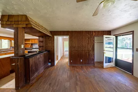 Living - 60295 Us Highway 2, Libby, MT 59923 photo 2 of 5
