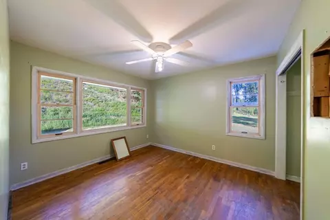 Bedroom - 60295 Us Highway 2, Libby, MT 59923 photo 2 of 7