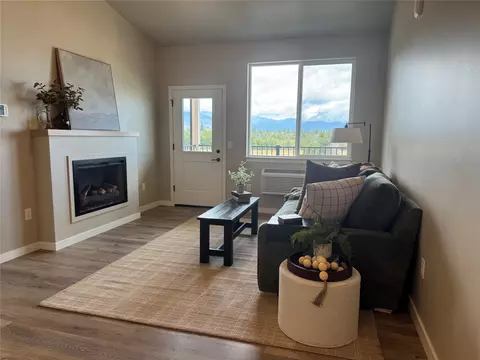 159 Canyon Falls Way #303, Hamilton, MT 59840