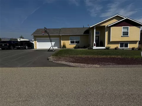 8041 Avocet Dr, Helena, MT 59602