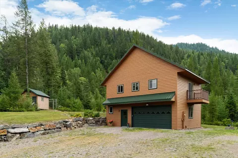 3945 N Fork Rd, Columbia Falls, MT 59912