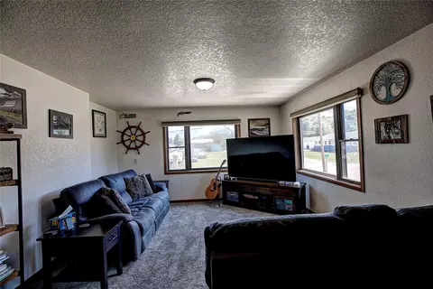 Living - 1308 5th St E, Polson, MT 59860 photo 3 of 7