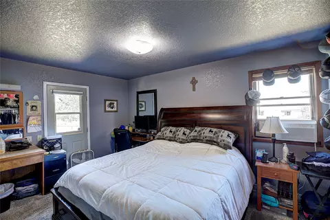 Bedroom - 1308 5th St E, Polson, MT 59860 photo 1 of 10