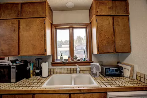 Kitchen - 1308 5th St E, Polson, MT 59860 photo 4 of 7