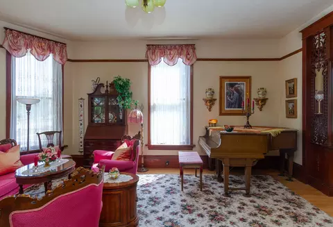 Living - 212 3rd Ave E, Polson, MT 59860 photo 2 of 5
