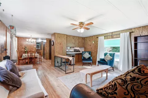 Living - 636 Evergreen Dr, Kalispell, MT 59901 photo 2 of 4