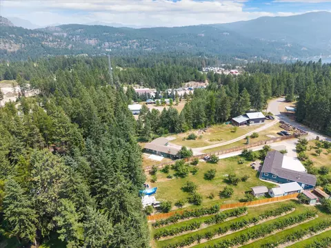 View/Area - 14378 Sylvan Dr, Bigfork, MT 59911 photo 8 of 10