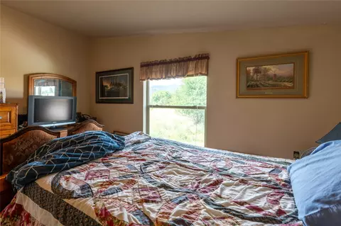Bedroom - 329 E Lynch St, Plains, MT 59859 photo 4 of 4