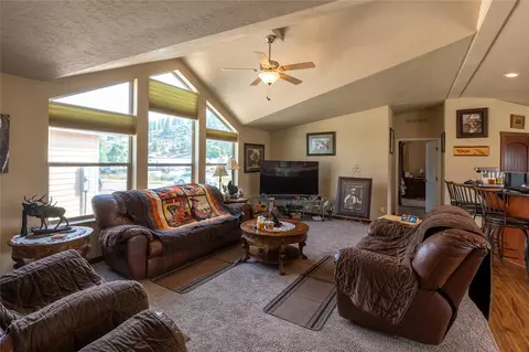 Living - 329 E Lynch St, Plains, MT 59859 photo 2 of 4
