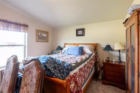 Bedroom - 329 E Lynch St, Plains, MT 59859 photo 3 of 4