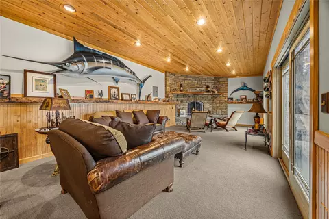 Living - 80 Browns Gulch Rd, Clancy, MT 59634 photo 5 of 6