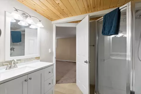 Bath - 108 Mallard Loop, Whitefish, MT 59937 photo 2 of 2