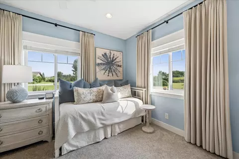 Bedroom - 333 Stillwater Loop, Kalispell, MT 59901 photo 5 of 8