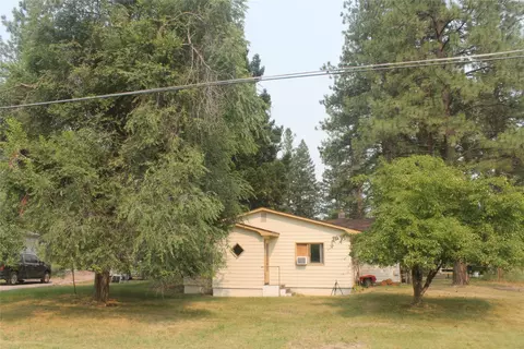 Exterior - 437 Maple Dr, Kalispell, MT 59901 photo 9 of 11