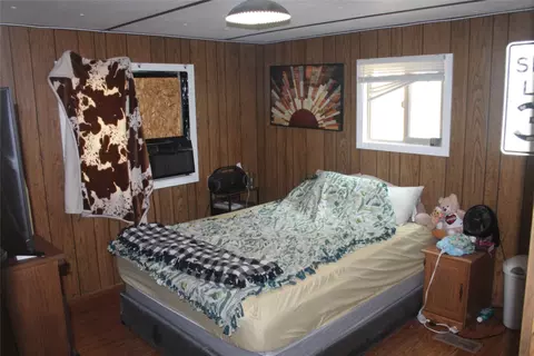 Bedroom - 437 Maple Dr, Kalispell, MT 59901 photo 4 of 4