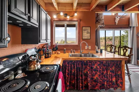 Kitchen - 90 Battle Dr, Townsend, MT 59644 photo 3 of 4
