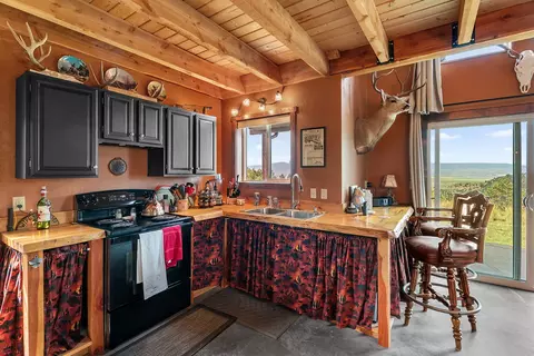 Kitchen - 90 Battle Dr, Townsend, MT 59644 photo 2 of 4