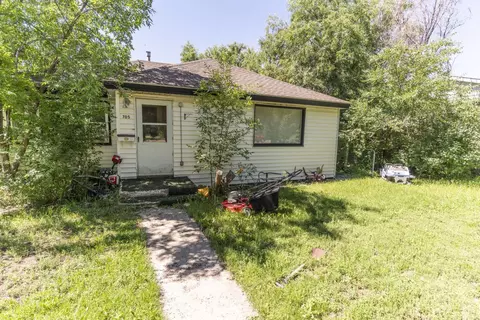 705 5th Ave S, Glasgow, MT 59230