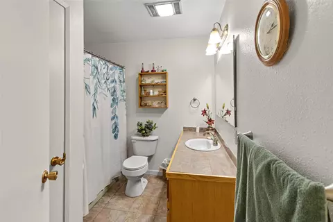 Bath - 385 Springhill Rd, Kila, MT 59920 photo 2 of 3