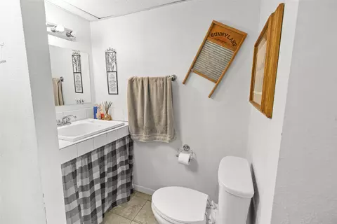 Bath - 385 Springhill Rd, Kila, MT 59920 photo 3 of 3