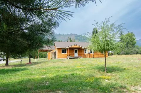 Exterior - 4805 Bobtail Rd, Libby, MT 59923 photo 2 of 16