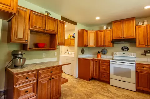 Kitchen - 4805 Bobtail Rd, Libby, MT 59923 photo 3 of 3