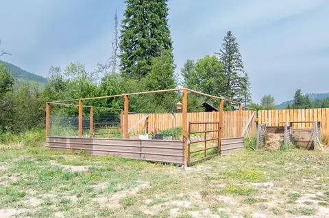 Exterior - 4805 Bobtail Rd, Libby, MT 59923 photo 4 of 16