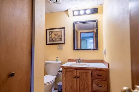 Bath - 55 Shalom Kerry Rd, Libby, MT 59923 photo 5 of 5