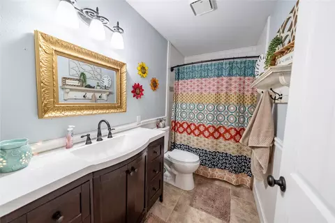 Bath - 55 Shalom Kerry Rd, Libby, MT 59923 photo 4 of 5