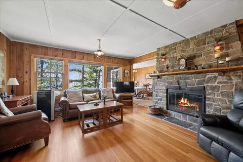 Living - 332 Flathead Lodge Rd, Bigfork, MT 59911 photo 4 of 6