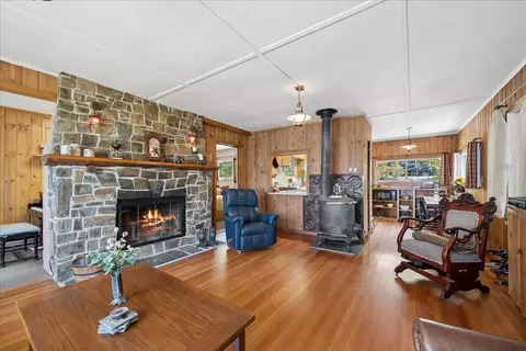 Living - 332 Flathead Lodge Rd, Bigfork, MT 59911 photo 3 of 6