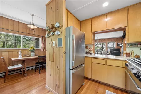 Kitchen - 332 Flathead Lodge Rd, Bigfork, MT 59911 photo 2 of 3
