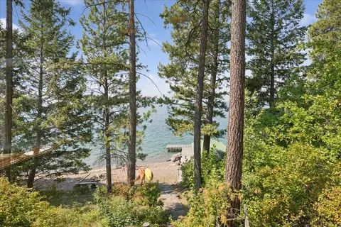 View/Area - 332 Flathead Lodge Rd, Bigfork, MT 59911 photo 8 of 12