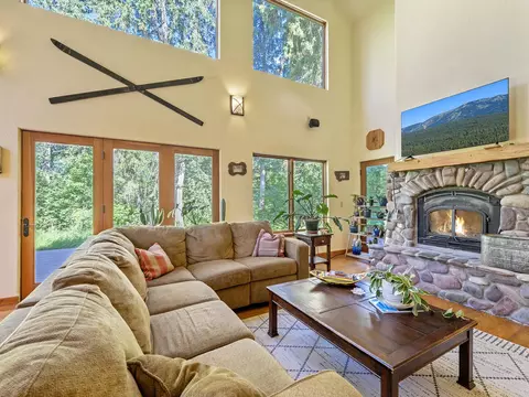 268 Haskill Crossing Rd, Whitefish, MT 59937