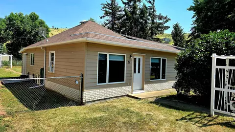 Exterior - 27 Meyer Ave, Sand Coulee, MT 59472 photo 6 of 13