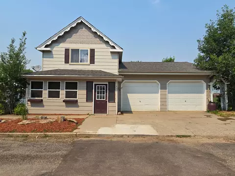 117 2nd Ave S, Belt, MT 59412