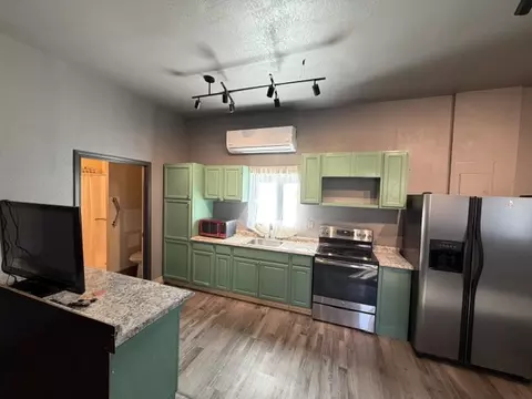 Kitchen - 308 Pine St, Superior, MT 59872 photo 1 of 2