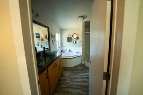 Entry Way - 1137 Aspen Ln, Kalispell, MT 59901 photo 1 of 3
